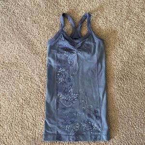 Lululemon gray tank top